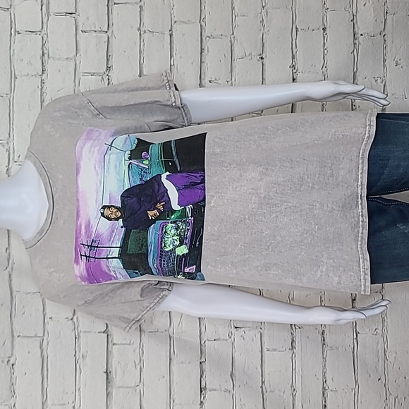 Licensed Band Merch West Coast's Own Ice Cube Graphic Stone Wash Tee Light Gray - Picture 1 of 17